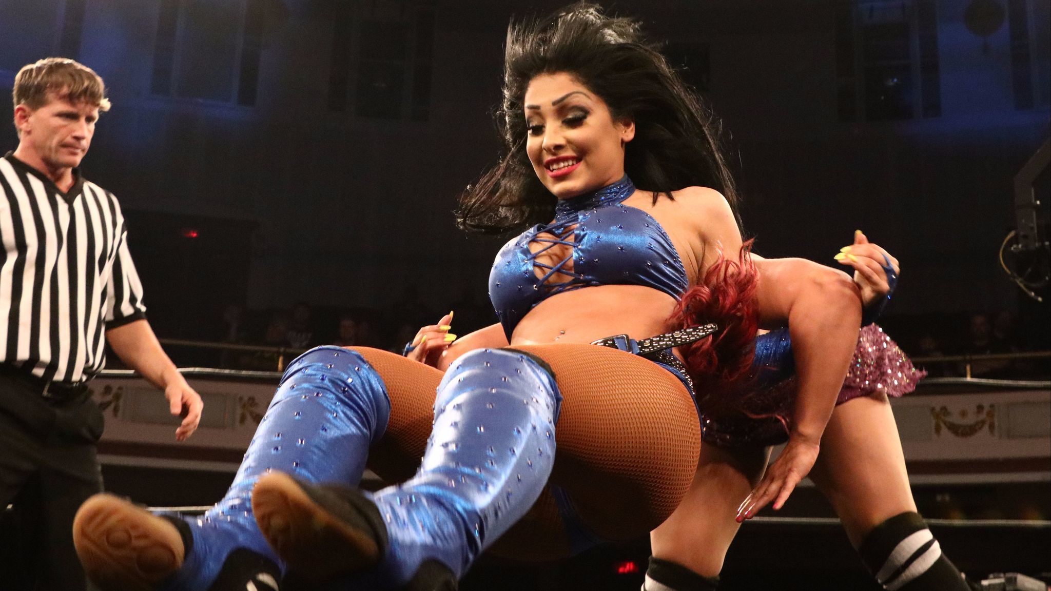 Mandy leon wrestling